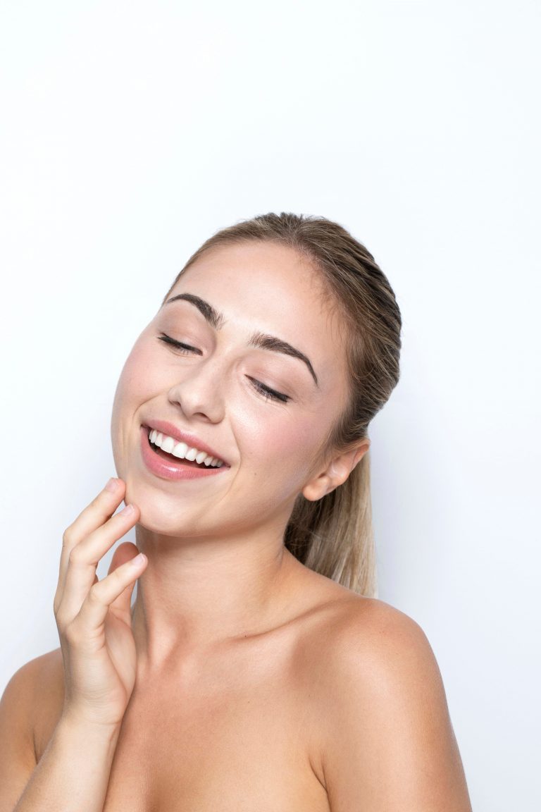 close-up-view-beautiful-woman-concept-2048x3072